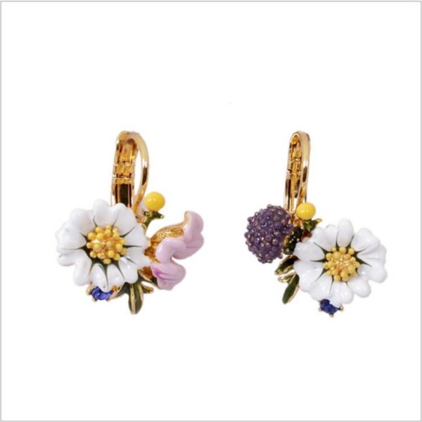 Juicy Grape Romantic Countryside Plants Series Enamel  White Daisy Flower  Purple Fruit Asymmetric Earrings - Image 2