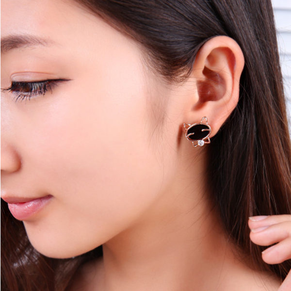 SUSENSTONE Attractive earrings Fashion Beautiful 1Pair black Smile Cat High-Grade Fine Stud - Image 2
